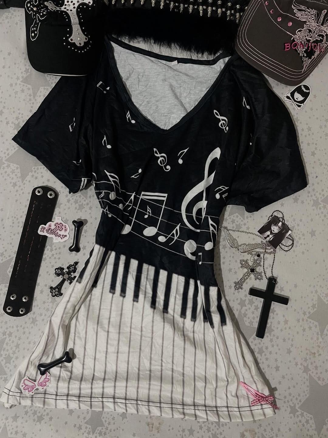 Y2K Gothic Music Tee Piano Key - Audio Music Notes ulasan dan harga